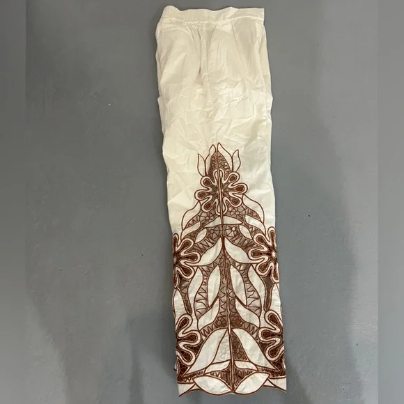 NWT Never A Wallflower Caramel Embroidery Palermo Pants - Picture 6 of 11